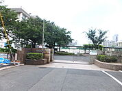 中学校「広島市立中広中学校まで362ｍ」