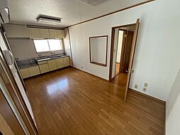 江波アパート（右） 2階2DKのリビング/ダイニング