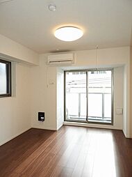 サン　ウォーム　ニチダン 4階1Kのリビング/ダイニング