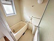 ※別部屋の写真です