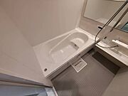 ※掲載写真は同マンション別部屋参考写真となります