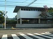 小学校「私立鶴学園なぎさ公園小学校まで1196ｍ」