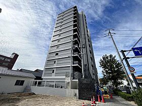 S-RESIDENCE城南通りabreast  ｜ 広島県広島市西区中広町1丁目（賃貸マンション1LDK・12階・29.87㎡） その1