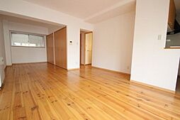 ルミノシティー 3階1LDKのリビング/ダイニング