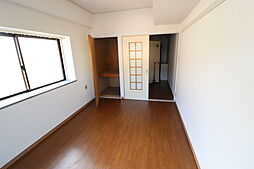 ソアール矢野 2階1Kのリビング/ダイニング