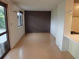 Ｊ カルテット 2階2LDKのリビング/ダイニング