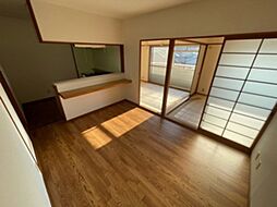 イーグル 3階3DKのリビング/ダイニング