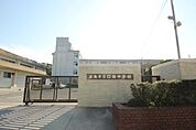 中学校「広島市立口田中学校まで2616ｍ」