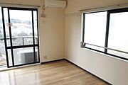 ※別部屋の写真です
