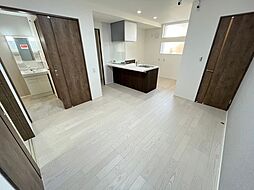 シンビオシスM7 1階1LDKのリビング/ダイニング