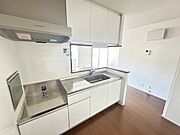 ※別部屋の写真です