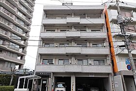 松岡ビル  ｜ 広島県広島市中区平野町（賃貸マンション1DK・3階・20.37㎡） その1