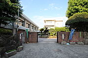 小学校「広島市立千田小学校まで505ｍ」