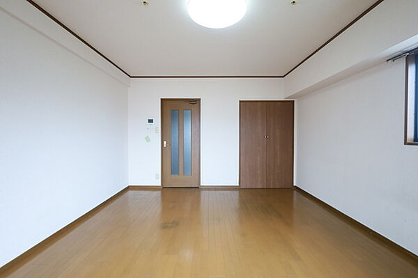 広島県広島市中区富士見町(賃貸マンション1K・11階・30.56㎡)の写真 その8
