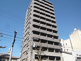 ロアール横川参番館  ｜ 広島県広島市西区横川町2丁目（賃貸マンション1K・11階・29.90㎡） その1