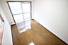 リビング/ダイニング：※別部屋の写真です