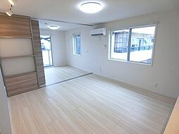 ファミールJ 2階2LDKのリビング/ダイニング