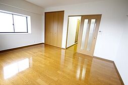 グランドメゾン西本 6階1DKのリビング/ダイニング