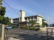 小学校「廿日市市立金剛寺小学校まで1045ｍ」