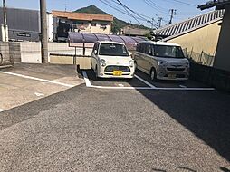 4 / 9