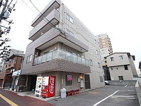 ボヌール皆実  ｜ 広島県広島市南区皆実町1丁目（賃貸マンション1K・4階・22.80㎡） その1