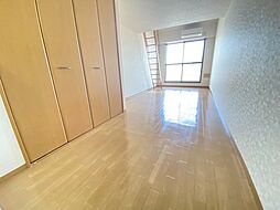 Urban Life H.F 3階ワンルームのリビング/ダイニング