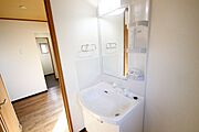※掲載写真は同マンション別部屋参考写真となります。