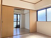 ※別部屋の写真です