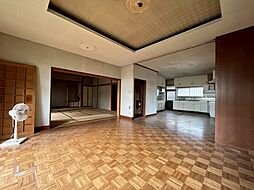 グランパセオ舟入川口 101 6SLDKのリビング/ダイニング