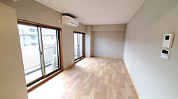 第三エイトビル 2階2LDKのリビング/ダイニング