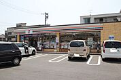 コンビニ「セブンイレブン広島南観音2丁目店まで124ｍ」