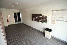 広島県広島市安佐南区西原8丁目（賃貸マンション1K・2階・21.80㎡） その2