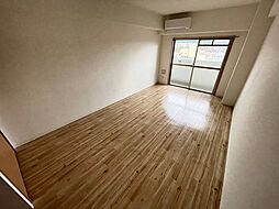 グラビスコート西原駅前 3階ワンルームのリビング/ダイニング