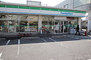コンビニ「ファミリーマート高須駅前店まで174ｍ」