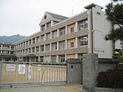 小学校「廿日市市立大野西小学校まで1196ｍ」