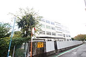 小学校「海田町立海田西小学校まで988ｍ」
