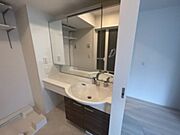 ※別部屋の写真です