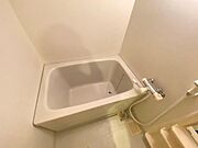 ※別部屋の写真です