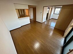 グランドハイツ 1階2SLDKのリビング/ダイニング