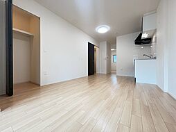 コーセー飯田 2階1LDKのリビング/ダイニング