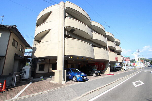 広島県広島市安佐南区川内5丁目(賃貸マンション3LDK・3階・60.00㎡)の写真 その1