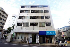 宇品丸八ビル  ｜ 広島県広島市南区宇品海岸2丁目（賃貸マンション1R・3階・17.80㎡） その1