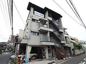 広島県広島市東区牛田中2丁目（賃貸マンション1LDK・3階・39.68㎡） その1