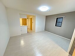 サンライズ京橋 1階1LDKのリビング/ダイニング