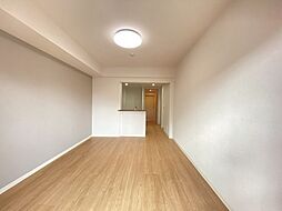 メセナ寺家 1階1LDKのリビング/ダイニング