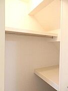 ※掲載写真は同マンション別部屋参考写真となります。