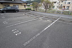 6 / 8