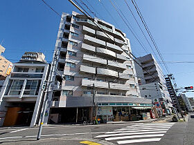 広島県広島市中区富士見町（賃貸マンション1DK・2階・27.85㎡） その1