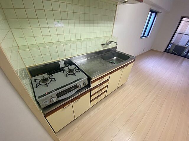 キッチン