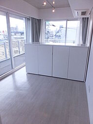 ALIVIO 3階ワンルームのリビング/ダイニング